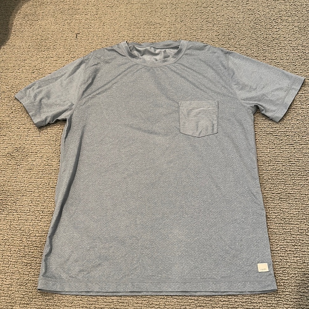 Men’s Vuori pocket t-shirt